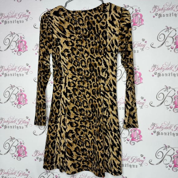 divine USA dress cheetah print animal print long sleeve flowy bottom stretchy - Picture 6 of 7